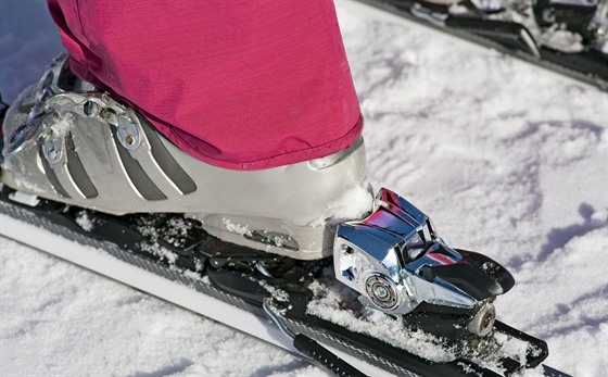 Jak se správně nastavuje lyžařské vázání? Je to pěkná věda