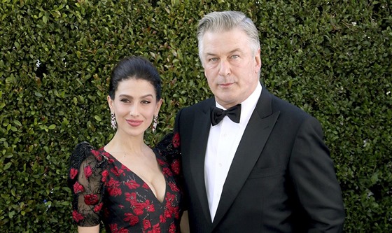 Alec Baldwin a jeho manželka Hilaria Baldwinová na Screen Actors Guild Awards...