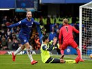 Gonzalo Higuaín z Chelsea se raduje ze vsteleného gólu bhem zápasu proti...