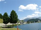 Svatý Moic na behu jezera Moritzer See je nejstarí alpskou turistickou...