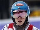 Americká lyaka Mikaela Shiffrinová v cíli obího slalomu v Mariboru