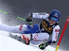 Slovenská lyaka Petra Vlhová na trati obího slalomu v Mariboru