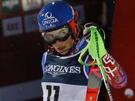 Slovensk lyaka Petra Vlhov po kombinanm slalomu na MS v Aare.