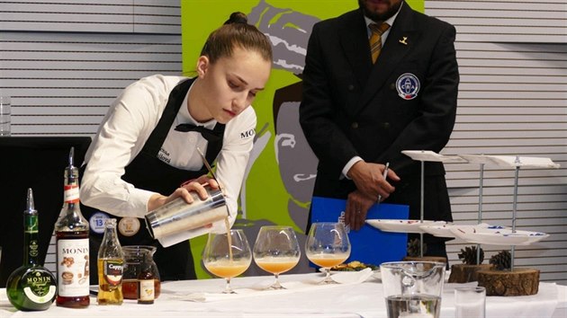 Nicola Carajiov se zamuje na ppravu dobr kvy, v souti Nejlep barista roku junior pro roky 2017 a 2018 skonila dvakrt druh.