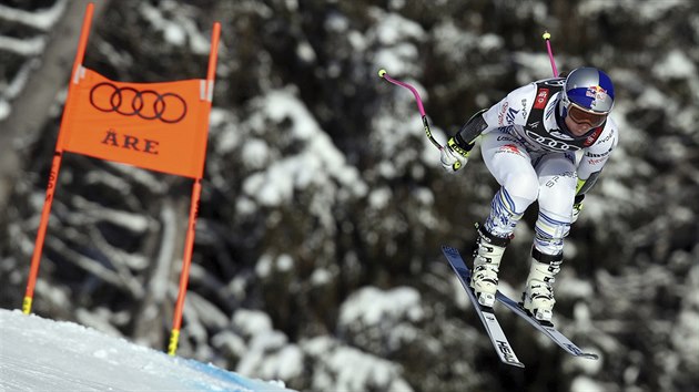 Lindsey Vonnov v trninku na mistrovsk sjezd v Aare