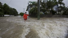 Úady ve mst Townsville na severovýchod Austrálie vyzvaly obyvatele k...