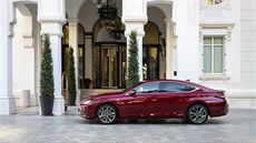 Lexus ES 300h