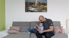 Praporík Tomá Mauer zstal na péi o osmnáctimsíního syna sám (31. ledna 2018).