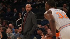 J. B. Bickerstaff, trenér Memphisu, bhem zápasu s New Yorkem