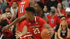 Jarrett Culver (23) z Texas Tech v zápase s TCU.