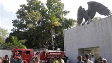 Hasi�i zasahující v tréninkovém areálu brazilského fotbalového kubu Flamengo