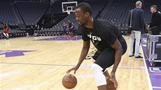 Harrison Barnes ped svou premiérou za Sacramento.