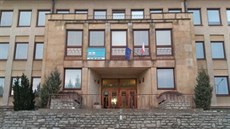 Budova bývalého kolicího stediska Univerzity Karlovy, kam se pesthuje...