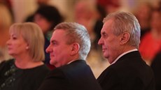 Prezident Miloš Zeman, jeho manželka Ivana a hradní kancléř Vratilsav Mynář na...