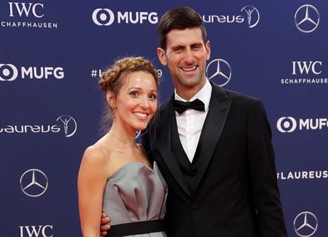 Novak Djokovi a jeho ena Jelena na pedvn laureus