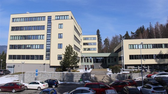 Rozsáhlý komplex úřednických kanceláří IPOS v Jeseníku, místními přezdívaný...