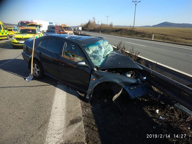 Pi nehod na dálnici D5 u Rokycan se ván zranil idi osobního vozidla,...