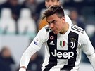 Paulo Dybala z Juventusu skóruje proti Frosinone