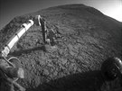 Snímek z Marsu poízený vozítkem Opportunity pi przkumu v roce 2016.