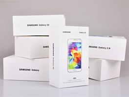 Pozvánka Samsungu na premiéru desáté generace ady Galaxy