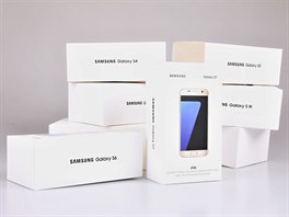 Pozvánka Samsungu na premiéru desáté generace ady Galaxy