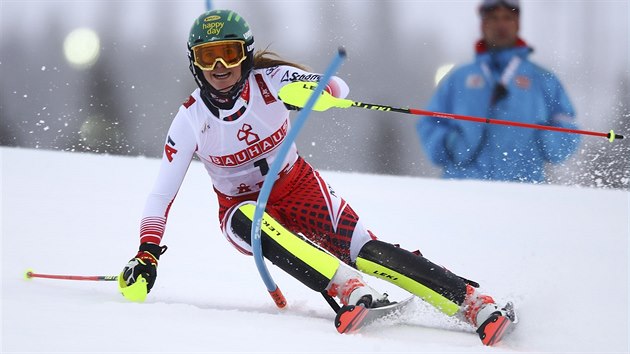 Katharina Liensbergerov v prvnm kole slalomu na mistrovstv svta v Aare.