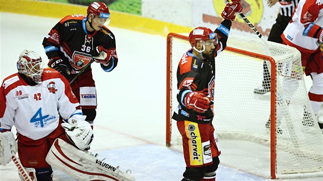 Hradeck Radek Smolek oslavuje gl v sti Olomouce.