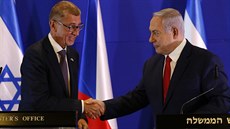 Premiér Andrej Babi a jeho izraelský protjek Benjamin Netanjahu na tiskové...