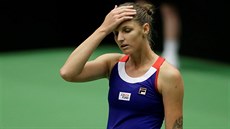 PRASKÉ TRABLE. Na turnaji WTA ve Stromovce tenistka Karolína Plíková (na snímku) v roce 2017 vypadla v prvním kole. Do dalích dvou roník nezasáhla, pokadé se coby nasazená jednika odhlásila. 