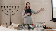 Pedstavení knihy fotografií, je tebíská fotografka Elika Blaková poídila...