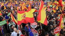 Španělé protestují v centru Madridu proti levicové vládě Pedra Sáncheze. (10.... | na serveru Lidovky.cz | aktuální zprávy