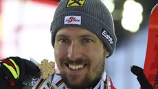 Rakouský lyžař Marcel Hirscher se svou sedmou zlatou medailí z MS, z toho třetí...