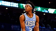 DeAaron Fox z týmu amerických mladík pi smei.