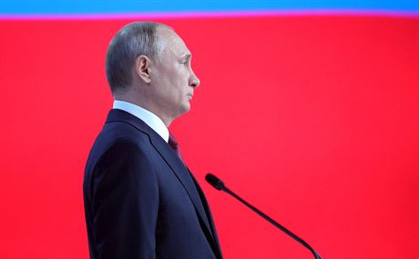 Rusk prezident Vladimir Putin pednesl v Moskv tradin poselstv federlnmu...