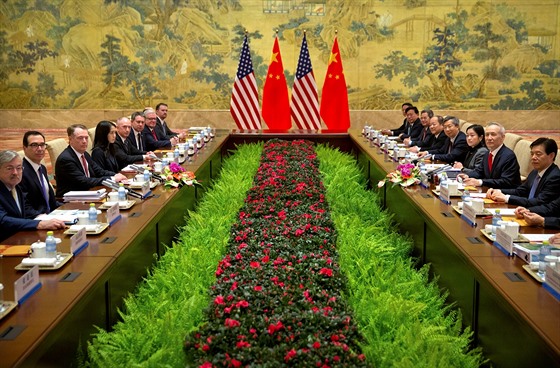 Jednání pedstavitel USA a íny v Pekingu