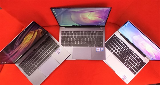 Trojice notebooků Huawei pro rok 2019. Zprava MateBook 13, 14 a X Pro.