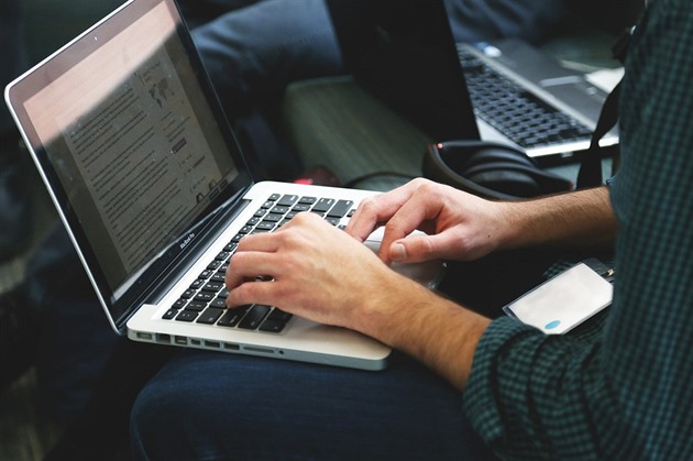 Software zdarma: lepší odemknutí tvrdohlavých souborů a jejich smazání