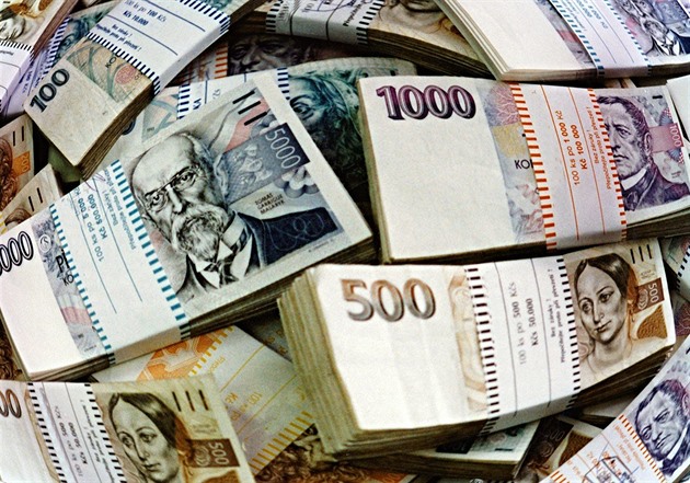 Rozpočtové provizorium a vyšší schodek? To první je daň za demokracii, to druhé trend doby