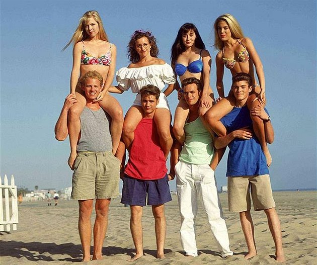 Jennie Garthová, Gabrielle Carterisová, Shannen Doherty, Tori Spellingová, Ian...