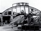 Rozbombardovaná Aerovka v závru války