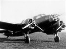 Prototyp bombardéru Aero A.300 z roku 1938, tato nadjná konstrukce pila...
