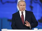 Ruský prezident Vladimir Putin pednesl v Moskv tradiní poselství federálnímu...