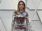 Zpvace Jennifer Lopezové nelze upít talent nosit ponkud kýovité obleení....