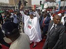 Prezident Muhammadu Buhari bhem své kampan k prezidentským volbám ve mst...
