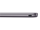Pravý bok notebooku Huawei MateBook 13 má jen s USB-C konektor.