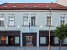 Architekti z bratislavského studia staré budovy citliv zrekonstruovali.