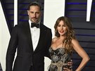 Joe Manganiello a Sofia Vergara na Vanity Fair Oscar Party (Los Angeles, 24....