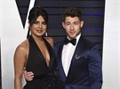 Priyanka Chopra a Nick Jonas na Vanity Fair Oscar Party (Los Angeles, 24. února...