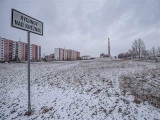 Plocha zhruba 28 tisíc čtverečních metrů vedle sídliště Mírová v Rychnově nad...