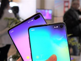 Samsung Galaxy S10 a S10+